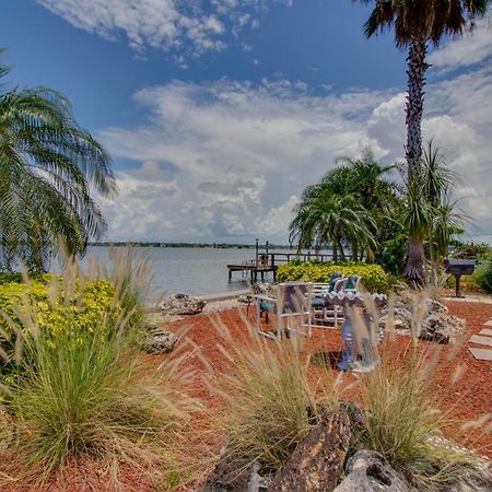 102-Tiny Treasure-Waterfront With Heated Pool Apartment St. Pete Beach Exterior foto