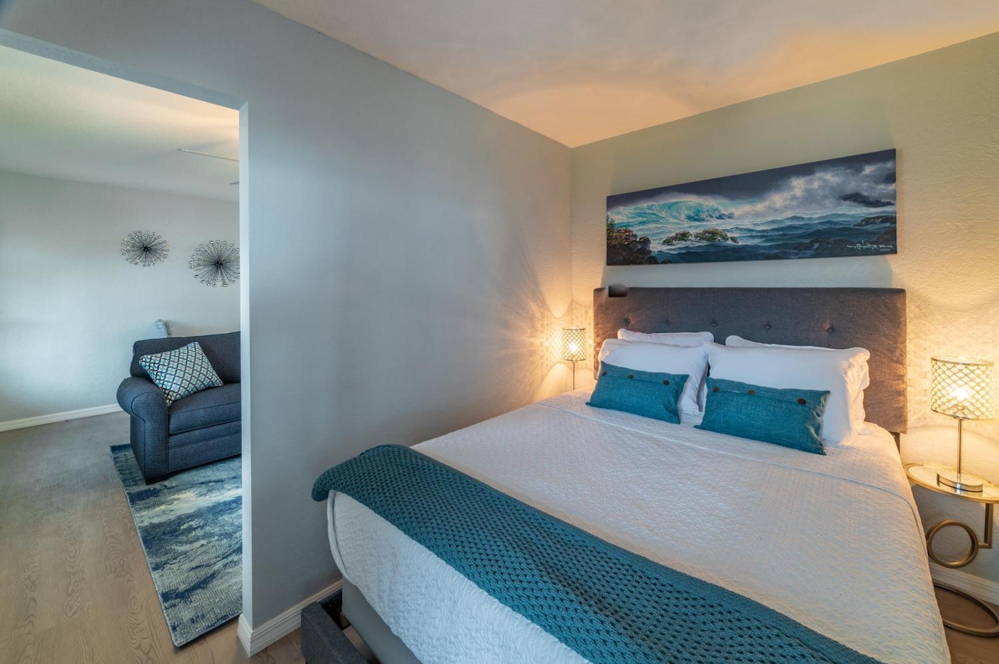 102-Tiny Treasure-Waterfront With Heated Pool Apartment St. Pete Beach Exterior foto